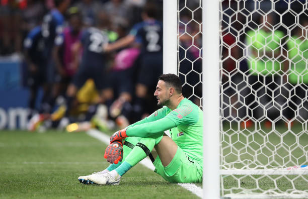 到决定性作 到决定性作